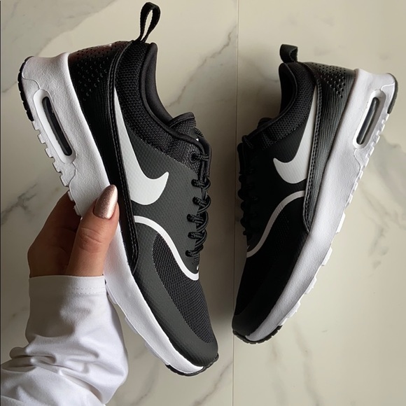 NWT Nike Air Max Thea black - Picture 4 of 8